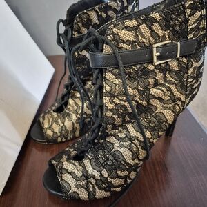 JustFab Black and Cream Lace-Up Peep-Toe Boots